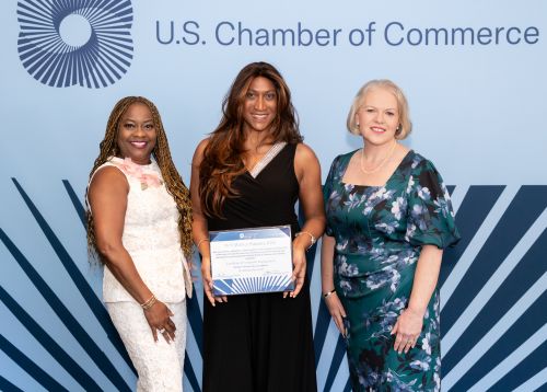 Avril Stinson of Tampa Bay Chamber Graduates from Institute for Organization Management